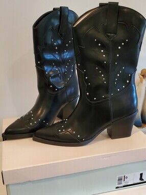 Black Studded Western  Boots